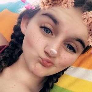 Meet your Posher, Melanie